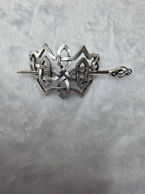 Celtic Knot Hair Pin Clip in Silver Tone
